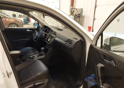 2018 Volkswagen Tiguan 2.0T Se/2.0T Sel z USA, uszkodzony, nr VIN 3VV2B7AX3JM205044